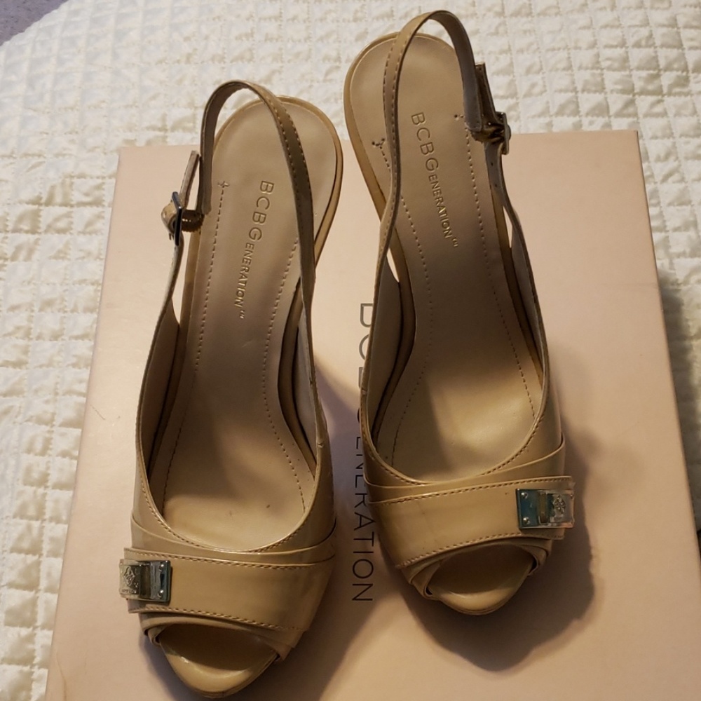 Bcbg Generation Peep Toe Platform - image 1